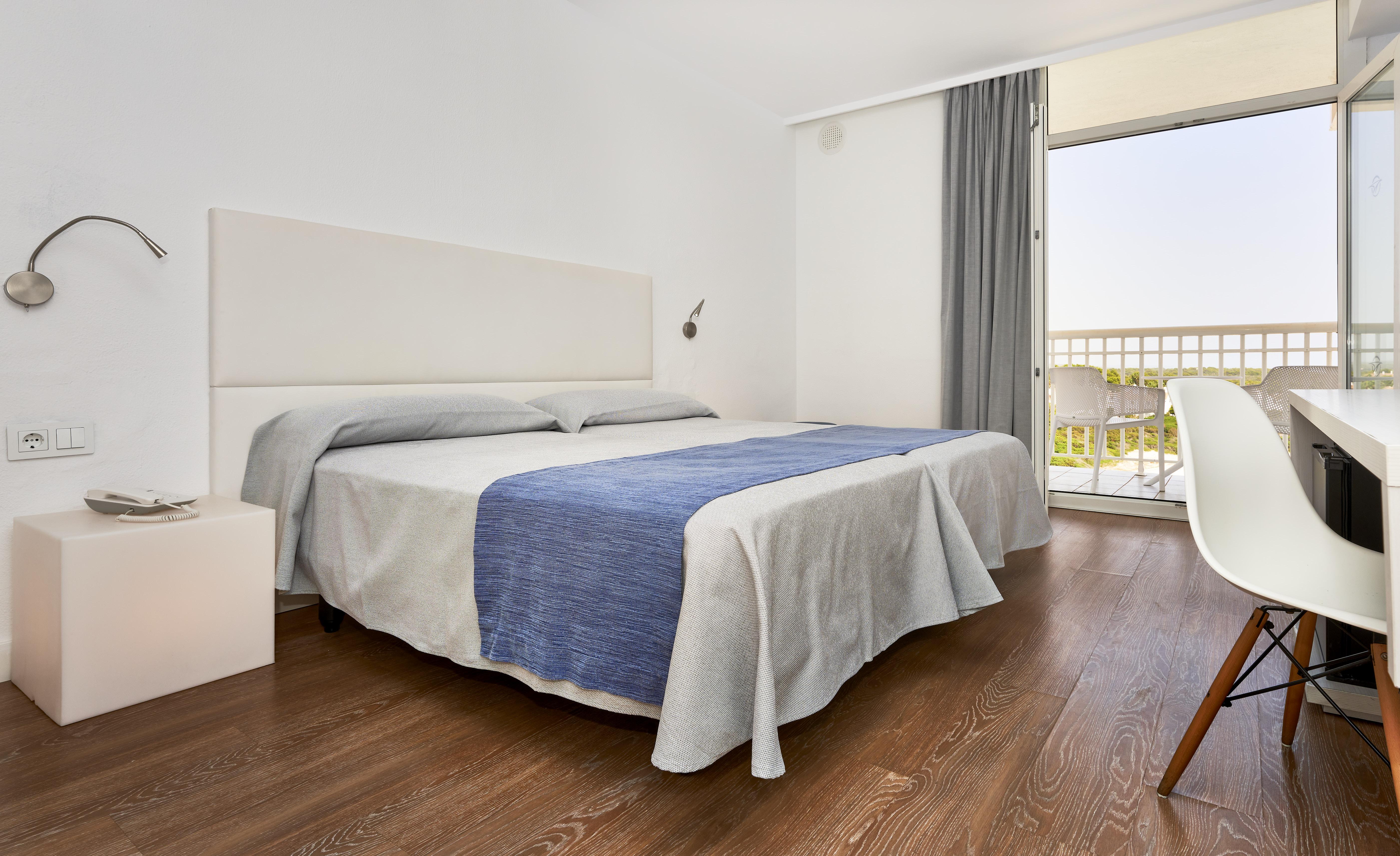 Smartline Cala N Bosch Hotel 칼란 보쉬 외부 사진