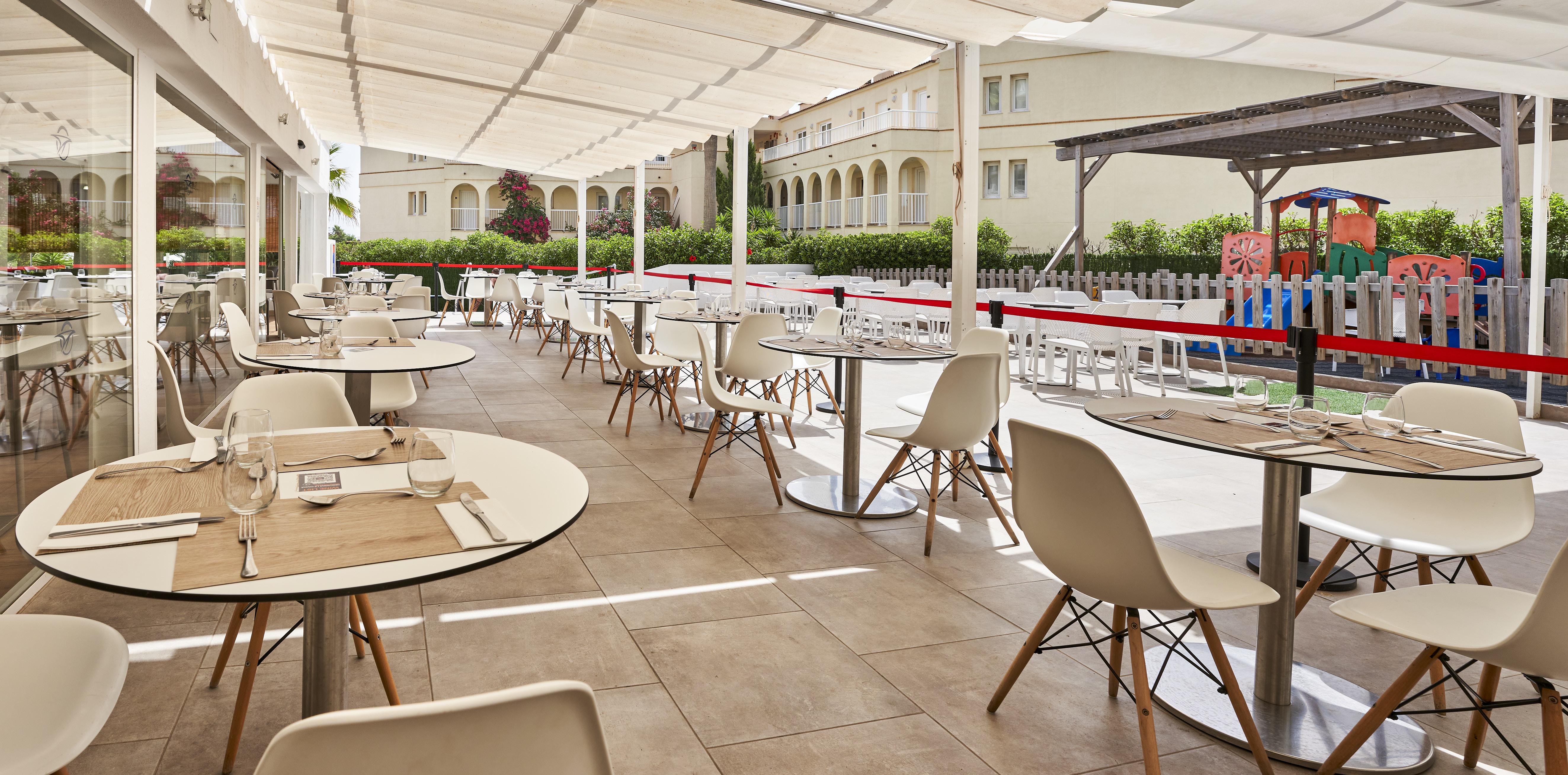 Smartline Cala N Bosch Hotel 칼란 보쉬 외부 사진